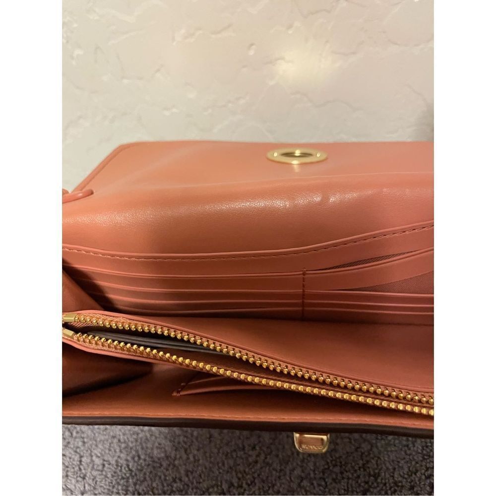 Coach Leather Chain Crossbody Melon/Gold Wristlet Clutch Handbag F31620 NWT - Picture 10 of 13